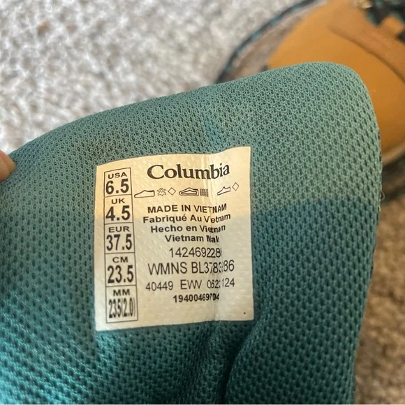 Columbia Size 6.5 Newton Ridge Plus Women’s Waterproof Hiking Boots - Picture 2 of 6